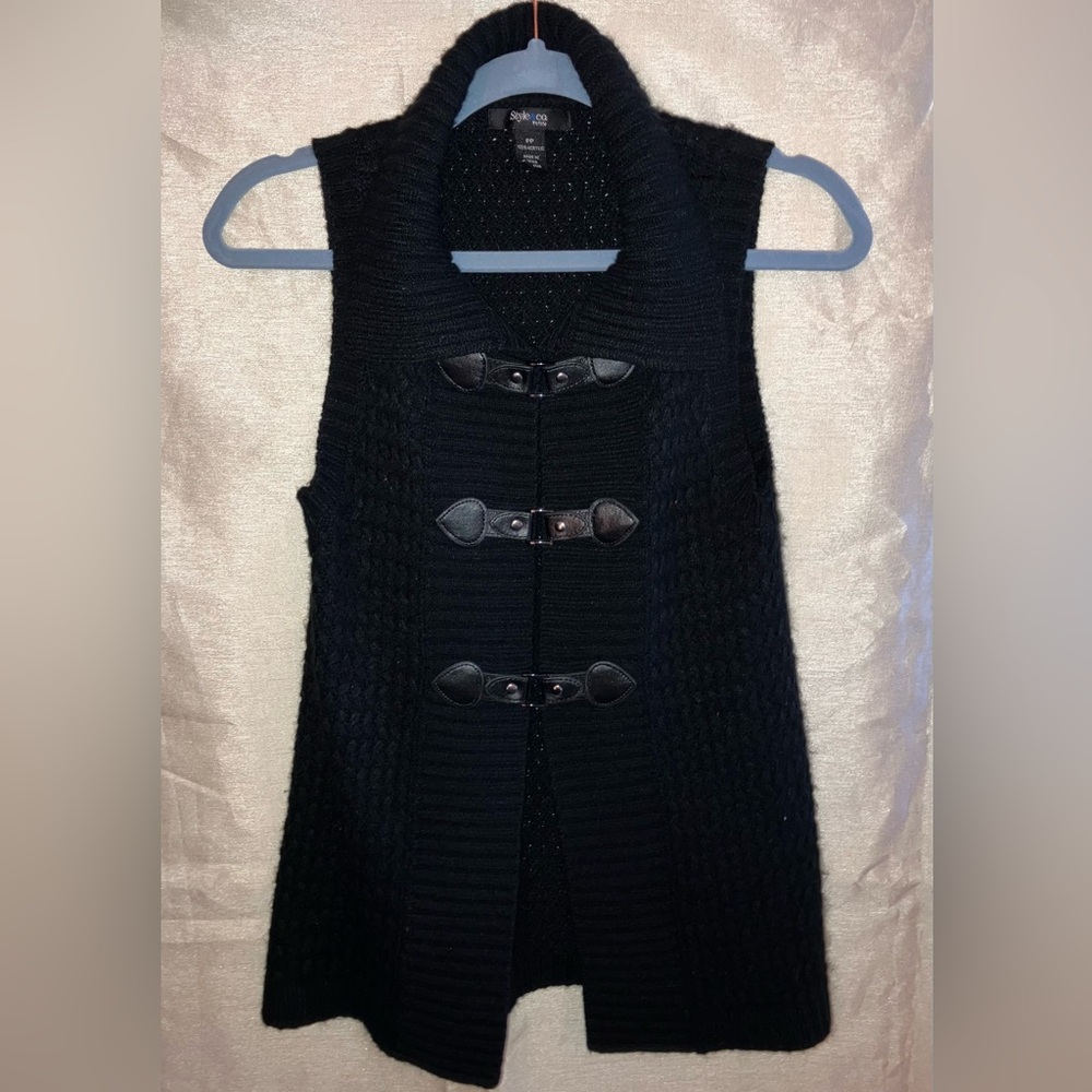 Women’s Style & Co. Petite Black Sweater Vest Pullover Size PP